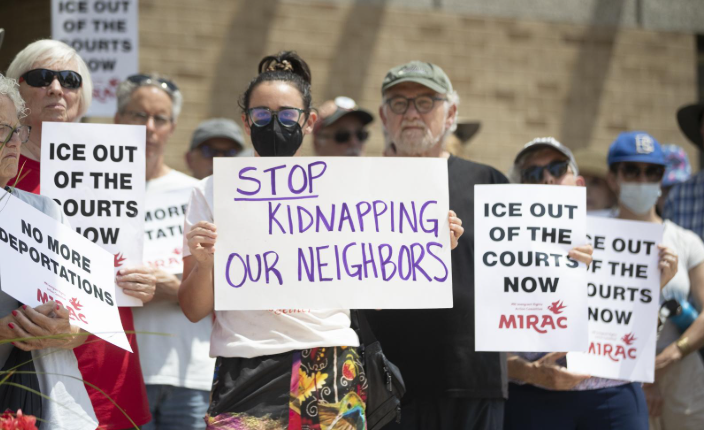 Only 2 in 10 Migrants Feel Safe Seeking Care